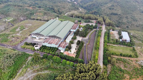 Vụ nước sạch có mùi lạ: Câu hỏi về trách nhiệm vẫn lơ lửng - Ảnh 1. Vụ nước sạch có mùi lạ: Câu hỏi về trách nhiệm vẫn lơ lửng - Ảnh 1.