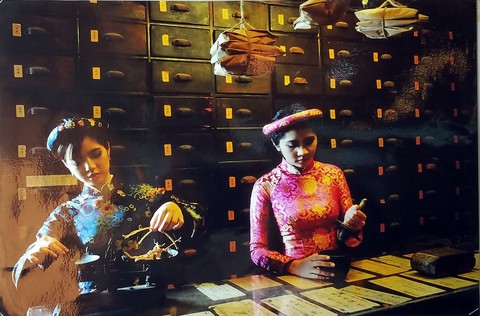 Đến Bảo tàng Phụ nữ Nam Bộ xem những bức ảnh bình yên - Ảnh 6. Đến Bảo tàng Phụ nữ Nam Bộ xem những bức ảnh bình yên - Ảnh 6.