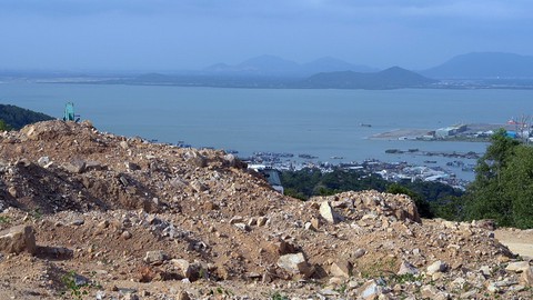 Công ty cáp treo Vũng Tàu bạt 8.300 m2 đất núi Lớn khi chưa có giấy phép - Ảnh 2. Công ty cáp treo Vũng Tàu bạt 8.300 m2 đất núi Lớn khi chưa có giấy phép - Ảnh 2.