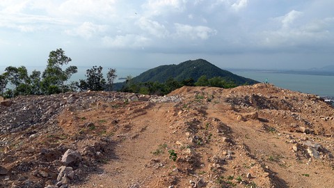 Công ty cáp treo Vũng Tàu bạt 8.300 m2 đất núi Lớn khi chưa có giấy phép - Ảnh 4. Công ty cáp treo Vũng Tàu bạt 8.300 m2 đất núi Lớn khi chưa có giấy phép - Ảnh 4.