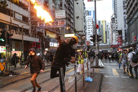 Thủ tướng Lý Hiển Long: Singapore sẽ kết thúc nếu gặp tình trạng như Hong Kong - Ảnh 2. Thủ tướng Lý Hiển Long: Singapore sẽ kết thúc nếu gặp tình trạng như Hong Kong - Ảnh 2.