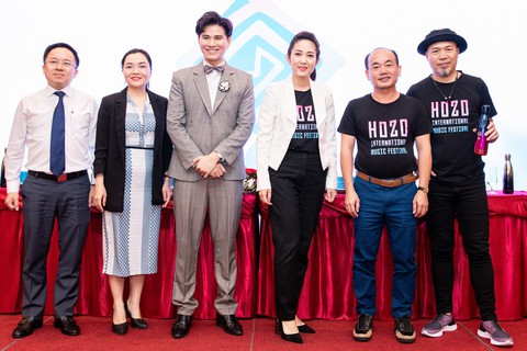 Thu Minh, Hồ Ngọc Hà tham gia ban nhạc của Lễ hội Âm nhạc quốc tế TP.HCM - Ảnh 2. Thu Minh, Hồ Ngọc Hà tham gia ban nhạc của Lễ hội Âm nhạc quốc tế TP.HCM - Ảnh 2.