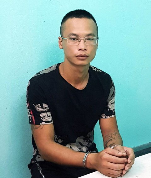 Bắt người bố đánh đập, ép hai con bịa đặt chuyện loạn luân để quay video - Ảnh 1. Bắt người bố đánh đập, ép hai con bịa đặt chuyện loạn luân để quay video - Ảnh 1.