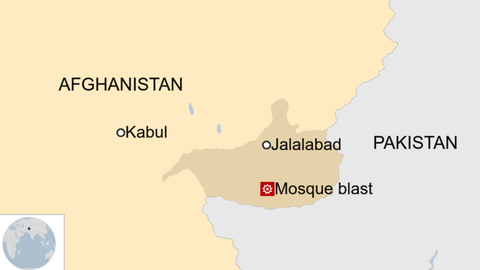 Đánh bom nhà thờ Hồi giáo ở Afghanistan, 62 người chết - Ảnh 1. Đánh bom nhà thờ Hồi giáo ở Afghanistan, 62 người chết - Ảnh 1.