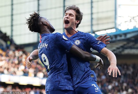 Thắng trận thứ 3 liên tiếp, Chelsea vào tốp 3 - Ảnh 1. Thắng trận thứ 3 liên tiếp, Chelsea vào tốp 3 - Ảnh 1.