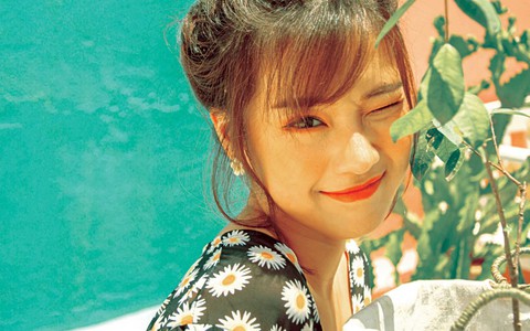 Hoàng Yến Chibi hi sinh nhan sắc, xả thân cho vai diễn - Ảnh 2. Hoàng Yến Chibi hi sinh nhan sắc, xả thân cho vai diễn - Ảnh 2.