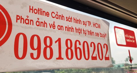 Khởi tố, tạm giam Nhân siêu nhân và Sen gái vọng trong băng nhóm móc túi xe buýt - Ảnh 4. Khởi tố, tạm giam Nhân siêu nhân và Sen gái vọng trong băng nhóm móc túi xe buýt - Ảnh 4.