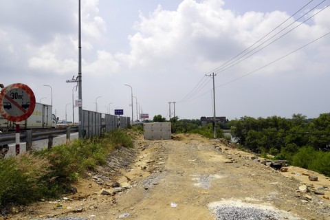 Bà Rịa - Vũng Tàu tạm dừng dự án 100 tỉ đồng trang trí cầu Cỏ May - Ảnh 2. Bà Rịa - Vũng Tàu tạm dừng dự án 100 tỉ đồng trang trí cầu Cỏ May - Ảnh 2.