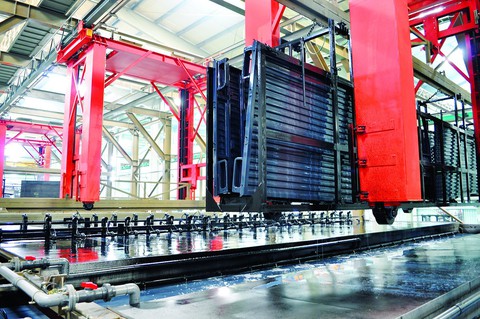 Tin sáng 20-6: Công chức vi phạm nồng độ cồn, chạy xe quá tốc độ sẽ bị gửi thông báo về cơ quan - Ảnh 3. Tin sáng 20-6: Công chức vi phạm nồng độ cồn, chạy xe quá tốc độ sẽ bị gửi thông báo về cơ quan - Ảnh 3.