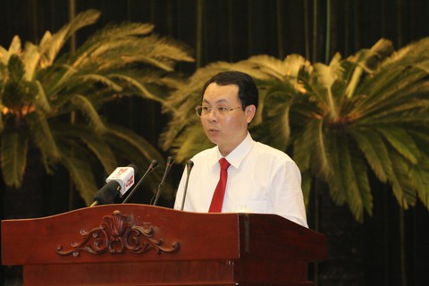 Bí thư Nguyễn Thiện Nhân: Luật pháp về xây dựng, đầu tư, quản lý đất đai còn xung đột - Ảnh 2. Bí thư Nguyễn Thiện Nhân: Luật pháp về xây dựng, đầu tư, quản lý đất đai còn xung đột - Ảnh 2.