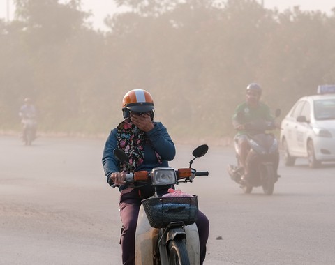 Ô nhiễm đã đến mức nguy hại, chính quyền thiếu giải pháp cấp bách - Ảnh 1. Ô nhiễm đã đến mức nguy hại, chính quyền thiếu giải pháp cấp bách - Ảnh 1.