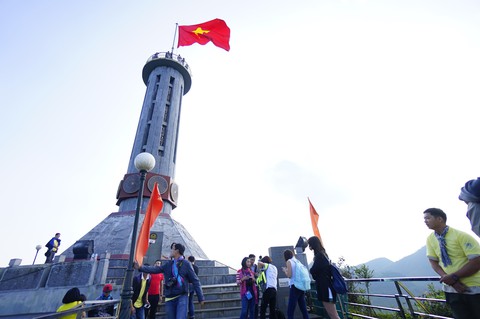 Khu du lịch ở Lũng Cú: Bộ Văn hóa không khuyến khích làm du lịch tâm linh - Ảnh 3. Khu du lịch ở Lũng Cú: Bộ Văn hóa không khuyến khích làm du lịch tâm linh - Ảnh 3.