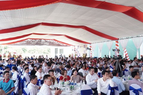 Phương Nam khánh thành nhà máy panel chống cháy trên 10 triệu đô - Ảnh 3. Phương Nam khánh thành nhà máy panel chống cháy trên 10 triệu đô - Ảnh 3.