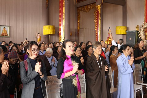 Hành hương Phật giáo 5 nước dọc sông Mekong đến Điện Biên, lan toả lòng nhân ái - Ảnh 5. Hành hương Phật giáo 5 nước dọc sông Mekong đến Điện Biên, lan toả lòng nhân ái - Ảnh 5.