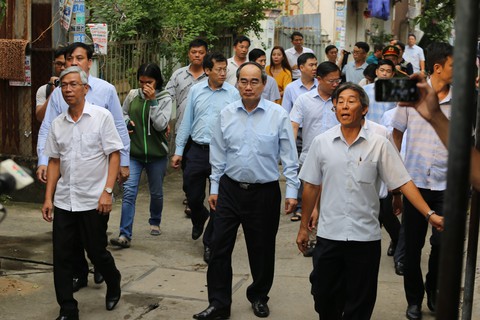 Bí thư Nguyễn Thiện Nhân kiểm tra công trình trái phép của phó chủ tịch HĐND Thủ Đức - Ảnh 2. Bí thư Nguyễn Thiện Nhân kiểm tra công trình trái phép của phó chủ tịch HĐND Thủ Đức - Ảnh 2.
