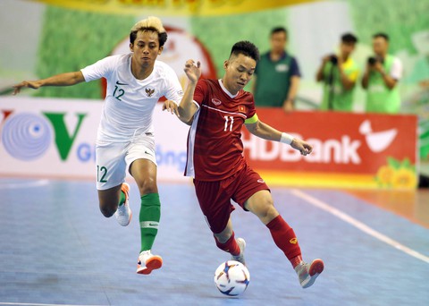 Futsal Việt Nam hòa Indonesia ở giải Đông Nam Á 2019 - Ảnh 1. Futsal Việt Nam hòa Indonesia ở giải Đông Nam Á 2019 - Ảnh 1.