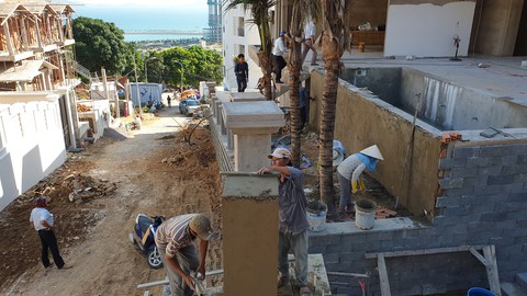 Tỉnh yêu cầu ngừng, biệt thự vẫn nườm nượp xây trên núi Cô Tiên - Ảnh 3. Tỉnh yêu cầu ngừng, biệt thự vẫn nườm nượp xây trên núi Cô Tiên - Ảnh 3.