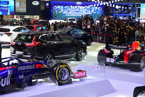 Hàng loạt mẫu xe mới trình làng tại Vietnam Motor Show 2019 - Ảnh 1. Hàng loạt mẫu xe mới trình làng tại Vietnam Motor Show 2019 - Ảnh 1.