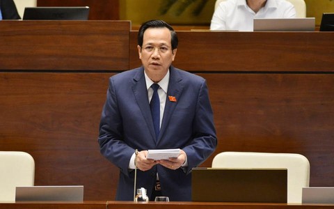 Giảm giờ làm sẽ kéo giảm tốc độ tăng trưởng kinh tế - Ảnh 1. Giảm giờ làm sẽ kéo giảm tốc độ tăng trưởng kinh tế - Ảnh 1.