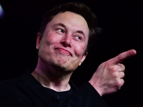 Elon Musk tuyển nhân sự AI cho Tesla: Không cần tiến sĩ, không cần tốt nghiệp trung học - Ảnh 1. Elon Musk tuyển nhân sự AI cho Tesla: Không cần tiến sĩ, không cần tốt nghiệp trung học - Ảnh 1.