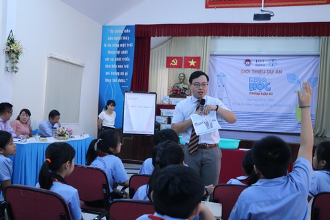 ‘Khoa học phiêu lưu ký’ đến với học trò TP.HCM - Ảnh 1. ‘Khoa học phiêu lưu ký’ đến với học trò TP.HCM - Ảnh 1.