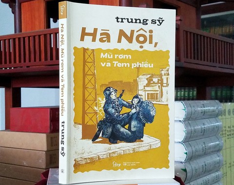 Mũ rơm, tem phiếu và câu chuyện thăng trầm của Hà Nội - Ảnh 1. Mũ rơm, tem phiếu và câu chuyện thăng trầm của Hà Nội - Ảnh 1.