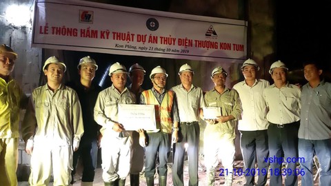 Thủy điện Thượng Kon Tum thông hầm kỹ thuật tuyến năng lượng - Ảnh 2. Thủy điện Thượng Kon Tum thông hầm kỹ thuật tuyến năng lượng - Ảnh 2.