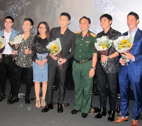 Huy Khánh, Jun Phạm, Anh Đức... gia nhập Sao nhập ngũ 2019 - Ảnh 1. Huy Khánh, Jun Phạm, Anh Đức... gia nhập Sao nhập ngũ 2019 - Ảnh 1.