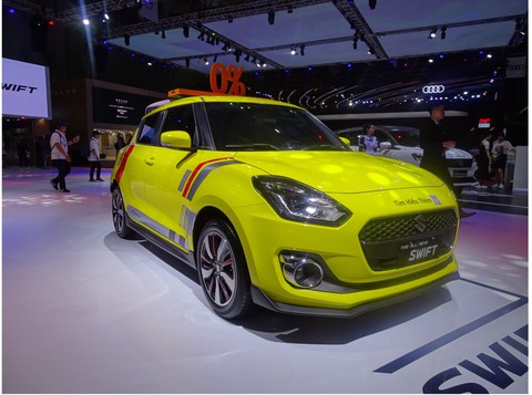 Chiêm ngưỡng vẻ thể thao của Suzuki Swift tại Triển lãm ô tô Việt Nam 2019 - Ảnh 1. Chiêm ngưỡng vẻ thể thao của Suzuki Swift tại Triển lãm ô tô Việt Nam 2019 - Ảnh 1.
