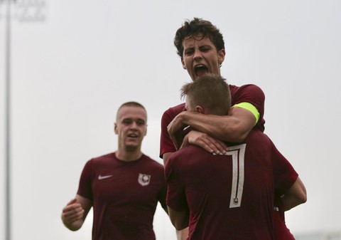U19 Việt Nam xuất sắc đá bại U19 FK Sarajevo chiều 26-10 - Ảnh 12. U19 Việt Nam xuất sắc đá bại U19 FK Sarajevo chiều 26-10 - Ảnh 12.