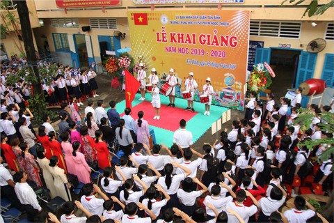 Doanh nghiệp bàn giao 1.000m2 đất mở rộng trường cho học trò Tân Bình - Ảnh 1. Doanh nghiệp bàn giao 1.000m2 đất mở rộng trường cho học trò Tân Bình - Ảnh 1.