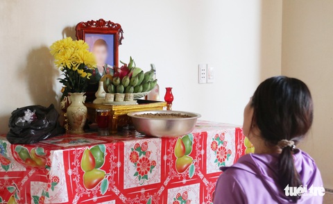 Quê nhà ‘lòng như lửa đốt’ khi con đi du lịch qua Anh rồi mất liên lạc - Ảnh 2. Quê nhà ‘lòng như lửa đốt’ khi con đi du lịch qua Anh rồi mất liên lạc - Ảnh 2.
