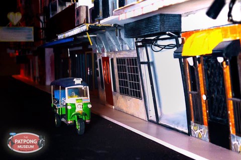 Mở cửa bảo tàng lịch sử phố đèn đỏ Patpong ở Bangkok - Ảnh 3. Mở cửa bảo tàng lịch sử phố đèn đỏ Patpong ở Bangkok - Ảnh 3.