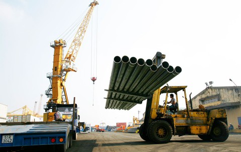 Ít nhất 8 bộ ngành vào cuộc chống gian lận xuất xứ hàng hóa - Ảnh 2. Ít nhất 8 bộ ngành vào cuộc chống gian lận xuất xứ hàng hóa - Ảnh 2.