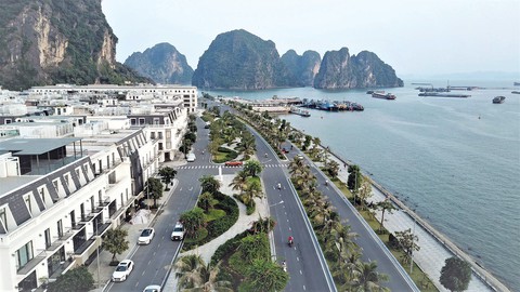 Đầu tư hạ tầng, du lịch cất cánh - Ảnh 6. Đầu tư hạ tầng, du lịch cất cánh - Ảnh 6.