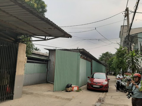 Miễn nhiệm phó chủ tịch HĐND quận Thủ Đức xây 6 nhà xưởng trái phép - Ảnh 1. Miễn nhiệm phó chủ tịch HĐND quận Thủ Đức xây 6 nhà xưởng trái phép - Ảnh 1.