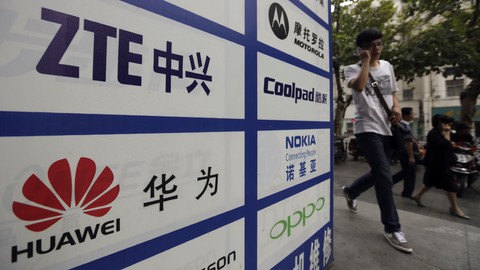 Mỹ xin ngân sách gần 2 tỉ USD để xóa sổ thiết bị của Huawei, ZTE - Ảnh 1. Mỹ xin ngân sách gần 2 tỉ USD để xóa sổ thiết bị của Huawei, ZTE - Ảnh 1.