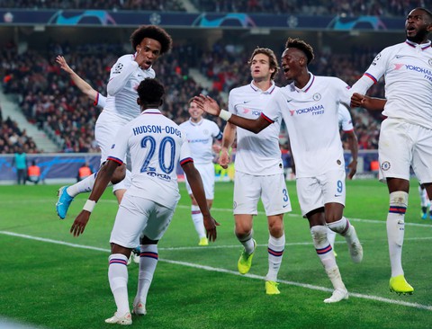 Chelsea thắng trận đầu tay, Ajax đè bẹp Valencia ở Champions League - Ảnh 2. Chelsea thắng trận đầu tay, Ajax đè bẹp Valencia ở Champions League - Ảnh 2.