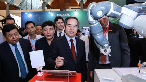 Khuyến khích phát triển mô hình kinh doanh mới - Ảnh 1. Khuyến khích phát triển mô hình kinh doanh mới - Ảnh 1.
