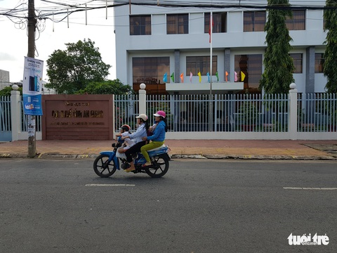 Cục Thuế An Giang xin lỗi phạt sai, hứa bồi thường nếu cần - Ảnh 1.