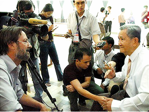Bút ký Nguyễn Hữu Hạnh - Kỳ 2: Phải giữ Sài Gòn - Ảnh 1. Bút ký Nguyễn Hữu Hạnh - Kỳ 2: Phải giữ Sài Gòn - Ảnh 1.