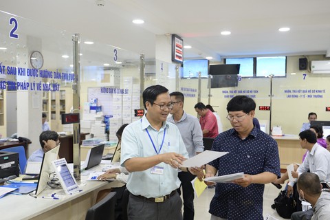 Đề xuất chỉ duy trì HĐND cấp thành phố - Ảnh 3. Đề xuất chỉ duy trì HĐND cấp thành phố - Ảnh 3.