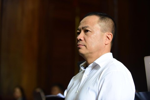 Vụ Vũ nhôm bị lừa: Việc khai đưa 700.000 USD là không chính xác? - Ảnh 2. Vụ Vũ nhôm bị lừa: Việc khai đưa 700.000 USD là không chính xác? - Ảnh 2.