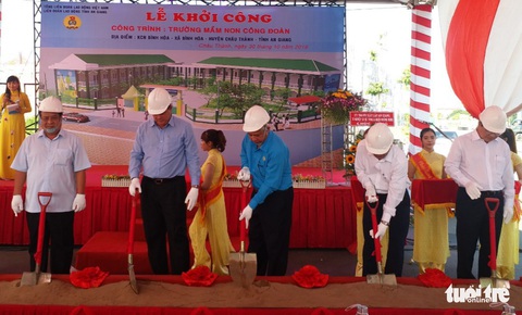 Xây trường mầm non cho con em công nhân khu công nghiệp - Ảnh 1. Xây trường mầm non cho con em công nhân khu công nghiệp - Ảnh 1.