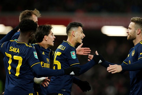 Liverpool loại Arsenal khỏi Cúp liên đoàn sau cuộc rượt đuổi tỉ số kinh điển - Ảnh 1. Liverpool loại Arsenal khỏi Cúp liên đoàn sau cuộc rượt đuổi tỉ số kinh điển - Ảnh 1.