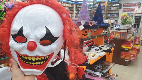 Chơi Halloween, chi tiền triệu cho thú cưng hóa trang - Ảnh 5. Chơi Halloween, chi tiền triệu cho thú cưng hóa trang - Ảnh 5.