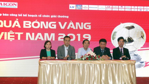 Văn Quyết có lỡ hẹn với Quả bóng vàng Việt Nam? - Ảnh 2. Văn Quyết có lỡ hẹn với Quả bóng vàng Việt Nam? - Ảnh 2.