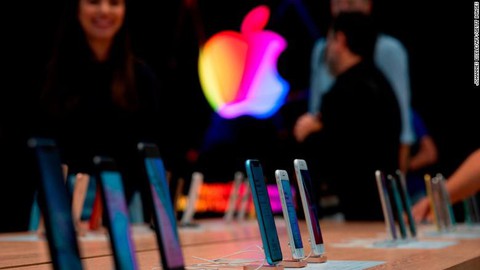 Apple cảnh báo cập nhật iOS mới để không bị mất mạng - Ảnh 1. Apple cảnh báo cập nhật iOS mới để không bị mất mạng - Ảnh 1.