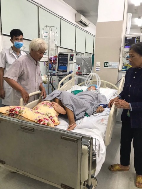 Bệnh nhân nhập viện với 37.000 đồng trong túi tìm được bố mẹ sau 2 năm thất lạc - Ảnh 1. Bệnh nhân nhập viện với 37.000 đồng trong túi tìm được bố mẹ sau 2 năm thất lạc - Ảnh 1.