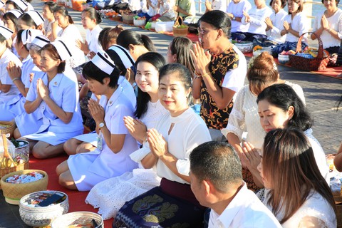 Hành hương Phật giáo 5 nước Mekong: Nơi đâu người dân cũng mỉm cười - Ảnh 4. Hành hương Phật giáo 5 nước Mekong: Nơi đâu người dân cũng mỉm cười - Ảnh 4.